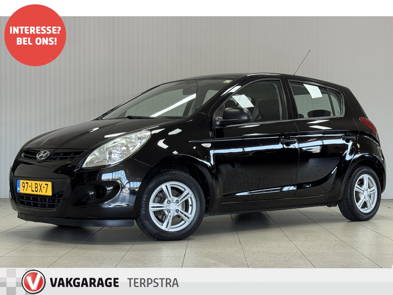Hyundai i20 - 1.2i ActiveVersion Young/ 5-Drs/ LMV/ Stuurbekr./ C.V. Afstand/ Airbags/ Radio-CD AUX & US - AutoWereld.nl