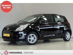 Hyundai i20 - 1.2i ActiveVersion Young/ 5-Drs/ LMV/ Stuurbekr./ C.V. Afstand/ Airbags/ Radio-CD AUX & US