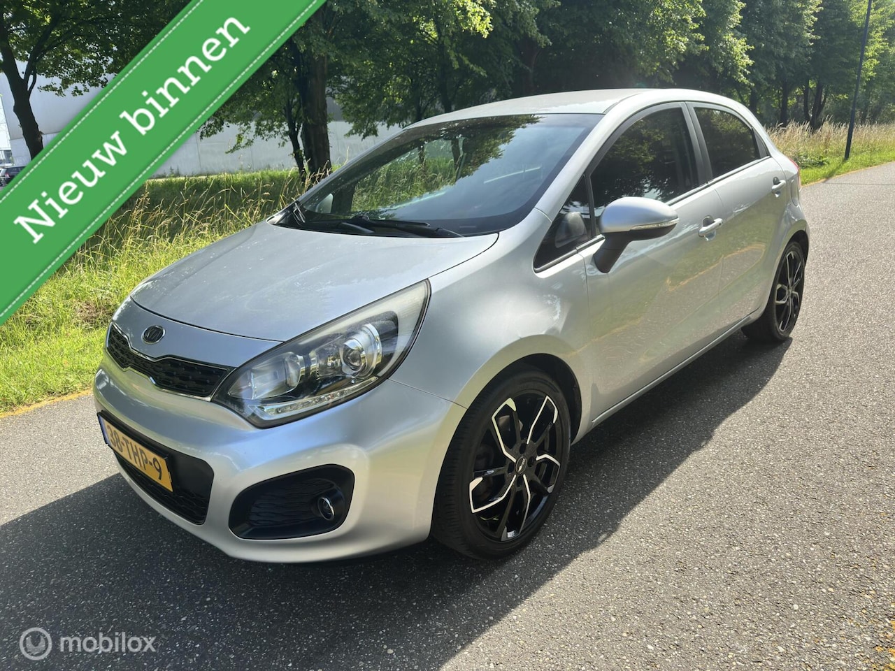 Kia Rio - 1.4 CVVT Super Pack*AUTOMAAT*CRUISE*PARKEERSENSOREN - AutoWereld.nl