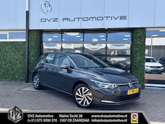 Volkswagen Golf - 1.4 eHybrid Style | Matrix | Ambient | Trekhaak
