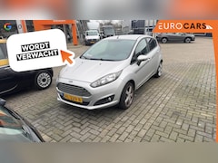 Ford Fiesta - 1.0 Style Airco Lichtmetalen velgen Radio Elektrische ramen APK tot 09-04-2026