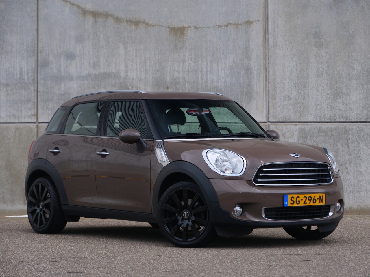 MINI Countryman - Mini 1.6 Pepper - AutoWereld.nl