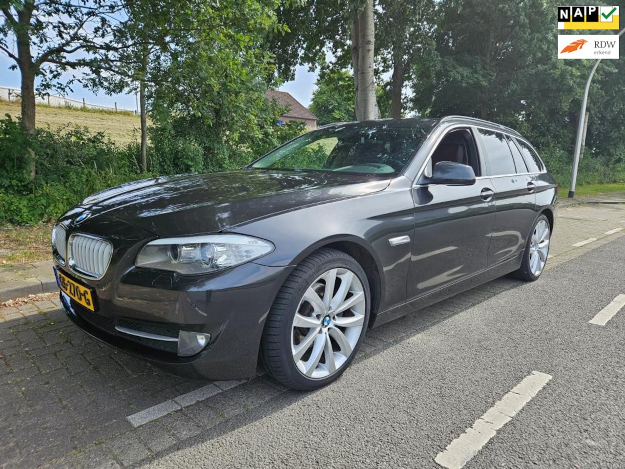 BMW 5-serie Touring - 520d High Executive 520d High Executive ,navi,leer , automaat - AutoWereld.nl