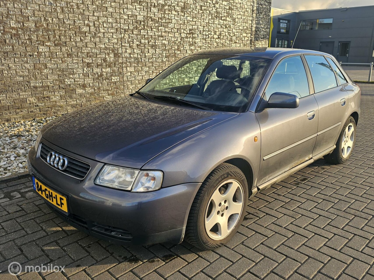 Audi A3 - 1.8 5V Attraction 1.8 5V Attraction - AutoWereld.nl
