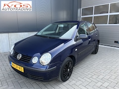 Volkswagen Polo - 1.4-16V Trendline