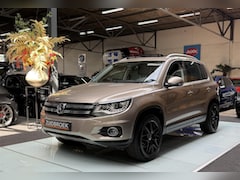 Volkswagen Tiguan - 2.0 TSI Track & Style Pano 4Motion DSG Xenon Clima