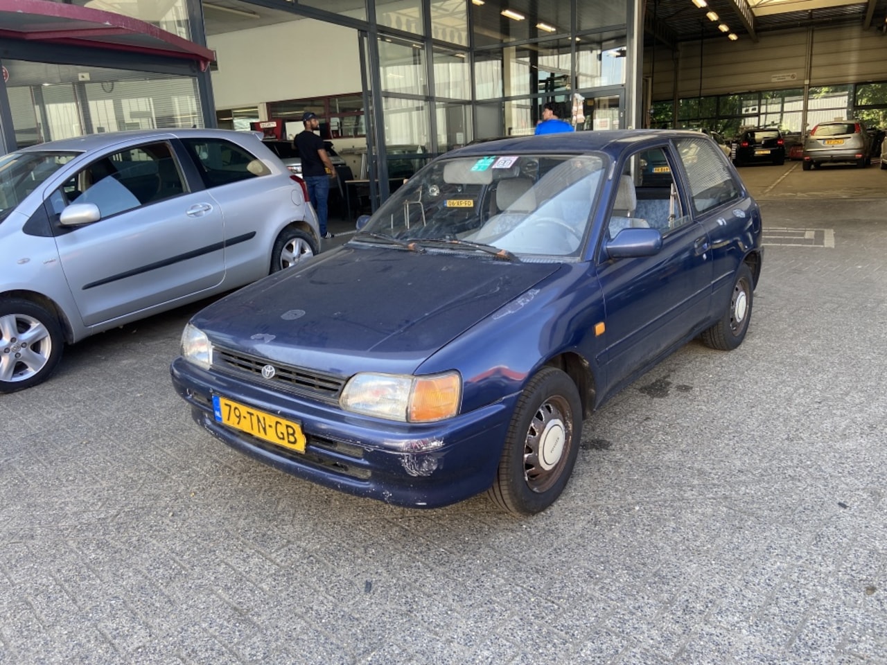 Toyota Starlet - 1.3 XLi 1.3 XLi - AutoWereld.nl