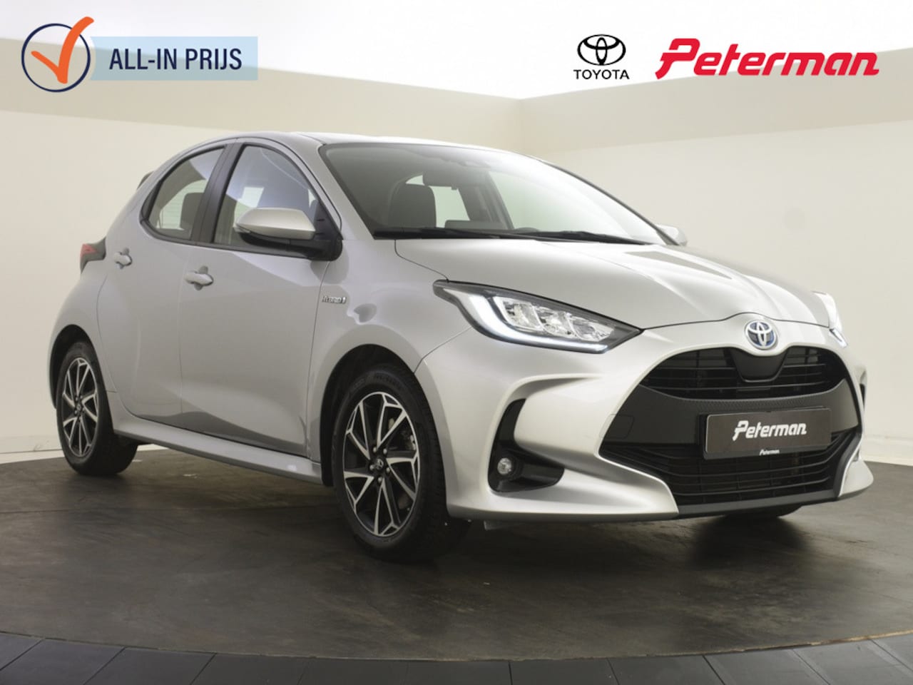 Toyota Yaris - 1.5 Hybrid Dynamic Limited | Carplay | Led - AutoWereld.nl
