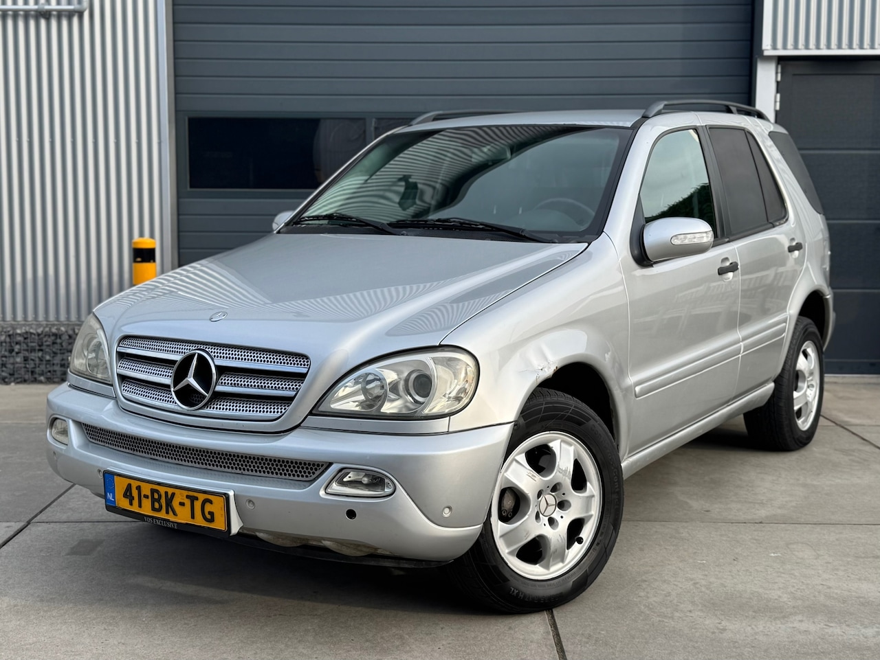 Mercedes-Benz M-klasse - ML 270 CDI Grijs kenteken AUT / CLIMA / CRUISE - AutoWereld.nl