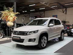 Volkswagen Tiguan - 1.4 TSI R-Line 86DKM Xenon Led