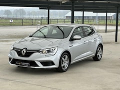 Renault Mégane - 1.2 TCe Zen CRUISE/DAB/NAVI/CLIMA/PDC