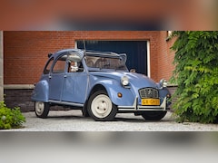 Citroën 2 CV - 2CV6 Special