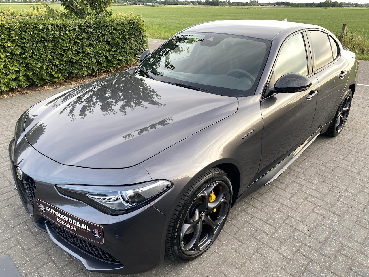Alfa Romeo Giulia - 2.0 T Veloce Ti AWD QV interieur Harman Kardon Adaptief onderstel LSD - AutoWereld.nl