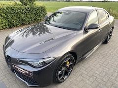 Alfa Romeo Giulia - 2.0 T Veloce Ti AWD QV interieur Harman Kardon Adaptief onderstel LSD