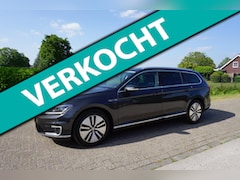 Volkswagen Passat Variant - 1.4 TSI GTE Highline vitrual cockpit