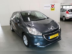 Peugeot 208 - 1.2 PureTech 82PK 5D Style (Goed onderhouden&trekhaak)