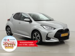 Toyota Yaris - 1.5 Hybrid 115 First Edition | Apple Carplay / Android Auto | Adaptive Cruise | Keyless |