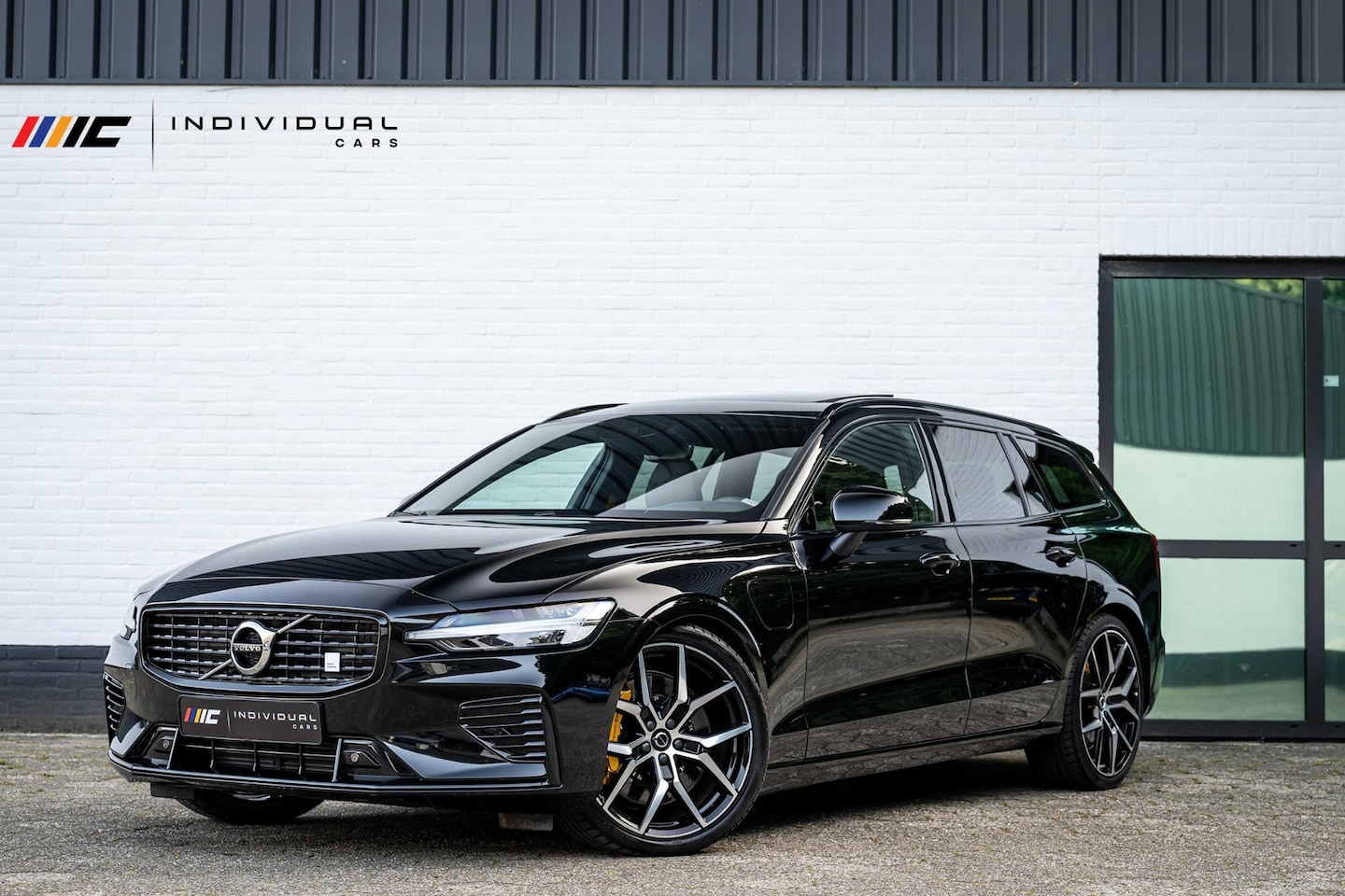 Volvo V60 - 2.0 T8 AWD Polestar Engineered 405pk Pano Trekhaak - AutoWereld.nl