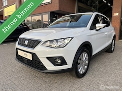 Seat Arona - 1.0 TSI Style Business Intense Plus CAMERA*NAVI