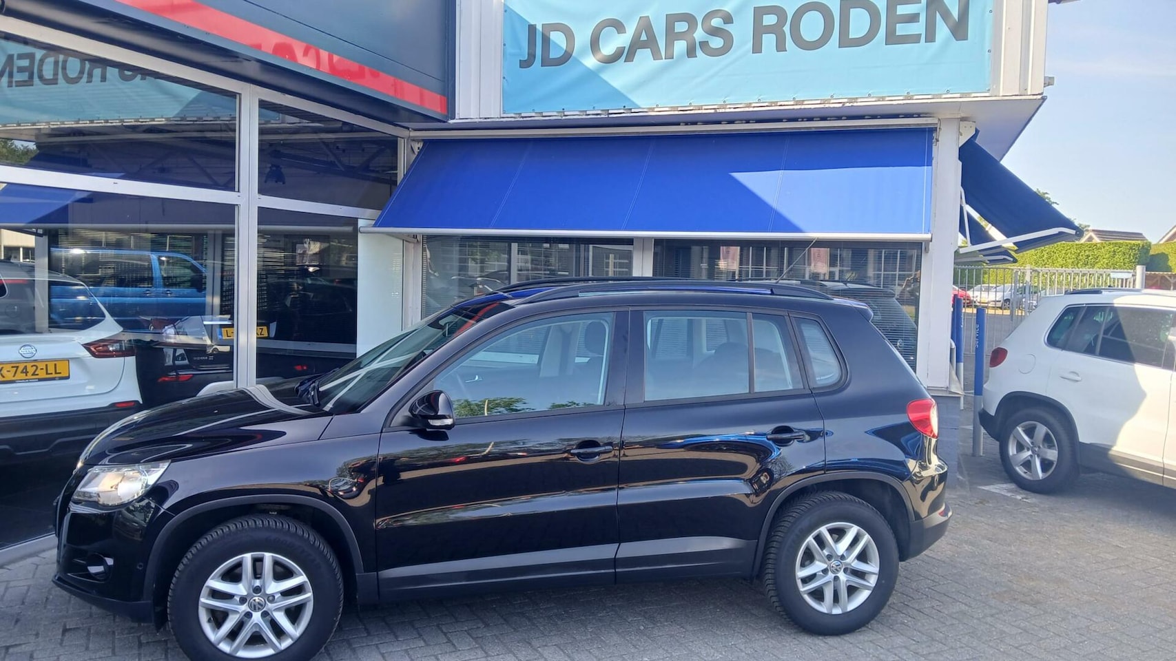 Volkswagen Tiguan - 1.4 TSI Luxe! Netjes! Koopje! - AutoWereld.nl