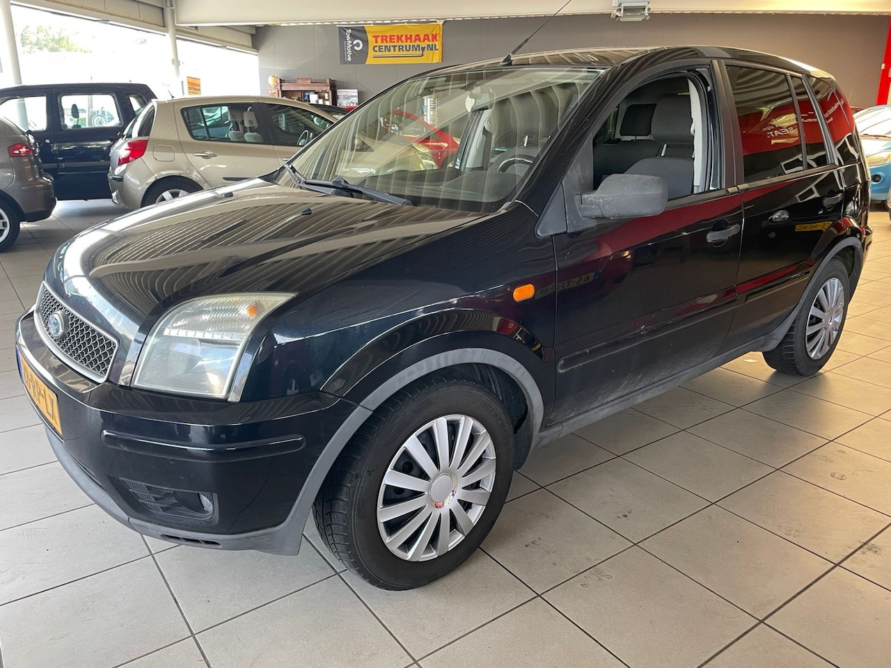 Ford Fusion - 1.6-16V Futura Airco, Elektrisch Pakket, Nieuwe APK 2e eigenaar, 365 dagen garantie - AutoWereld.nl