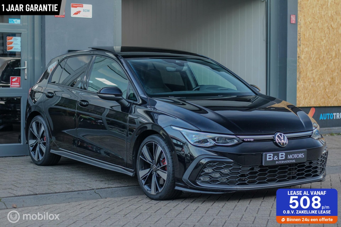 Volkswagen Golf - 2.0 GTD iQ PANO SFEER CAM + 1 Jaar Garantie - AutoWereld.nl