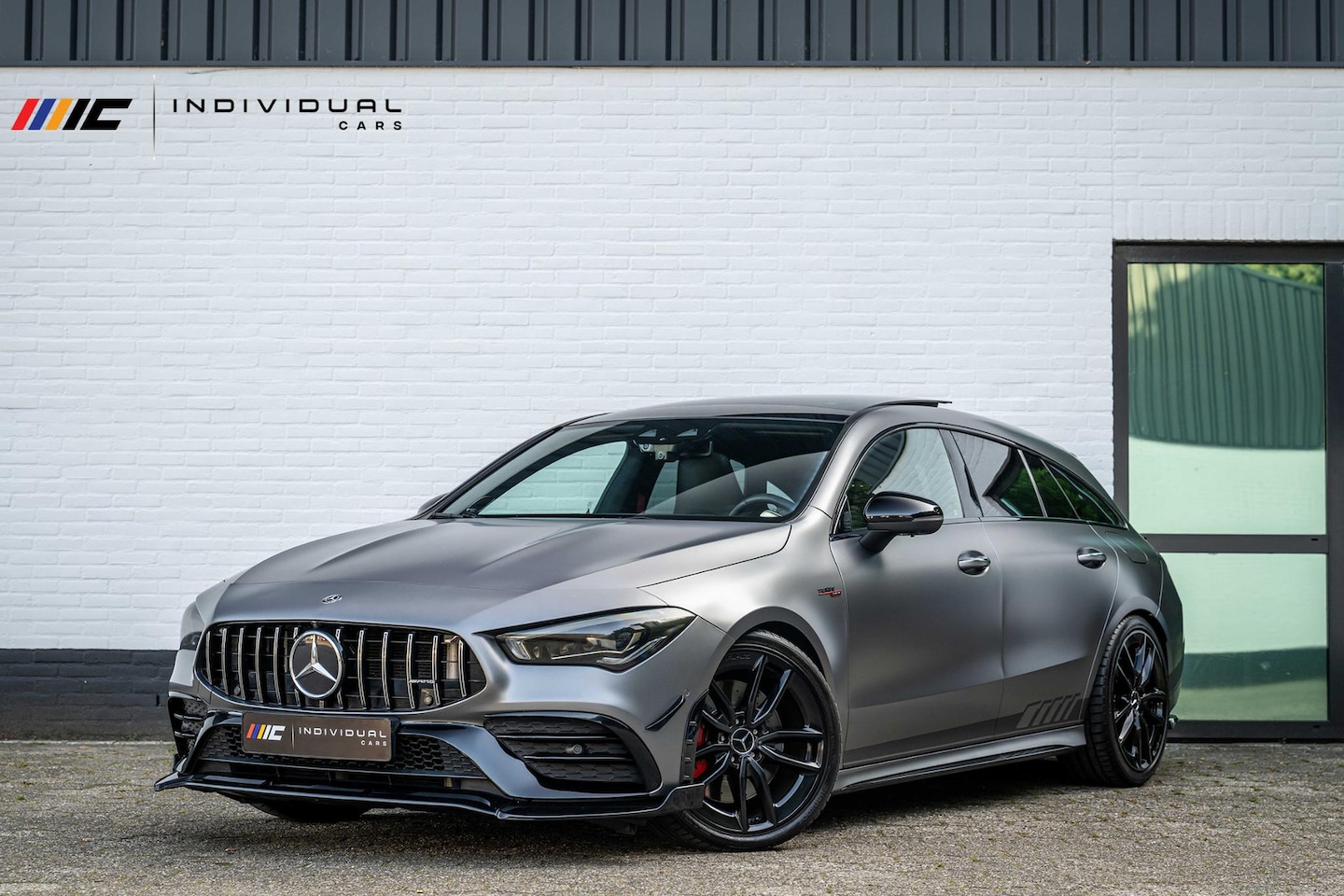 Mercedes-Benz CLA-klasse Shooting Brake - AMG 35 4MATIC Panorama Carbon AERO pack VOL!! - AutoWereld.nl