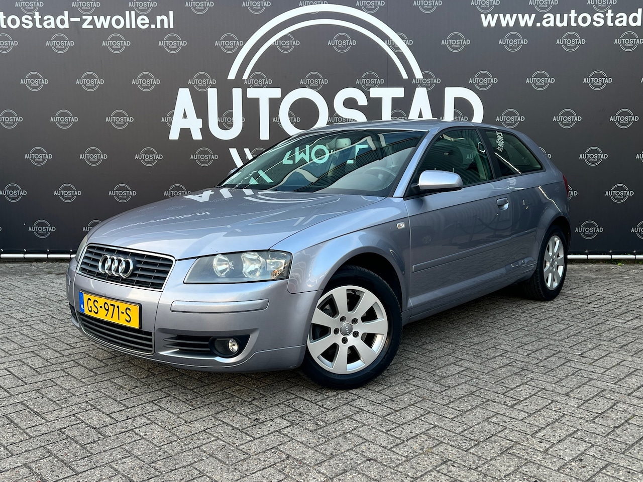Audi A3 - 1.6 Attraction Airco/Apk/Cruise/Nap - AutoWereld.nl