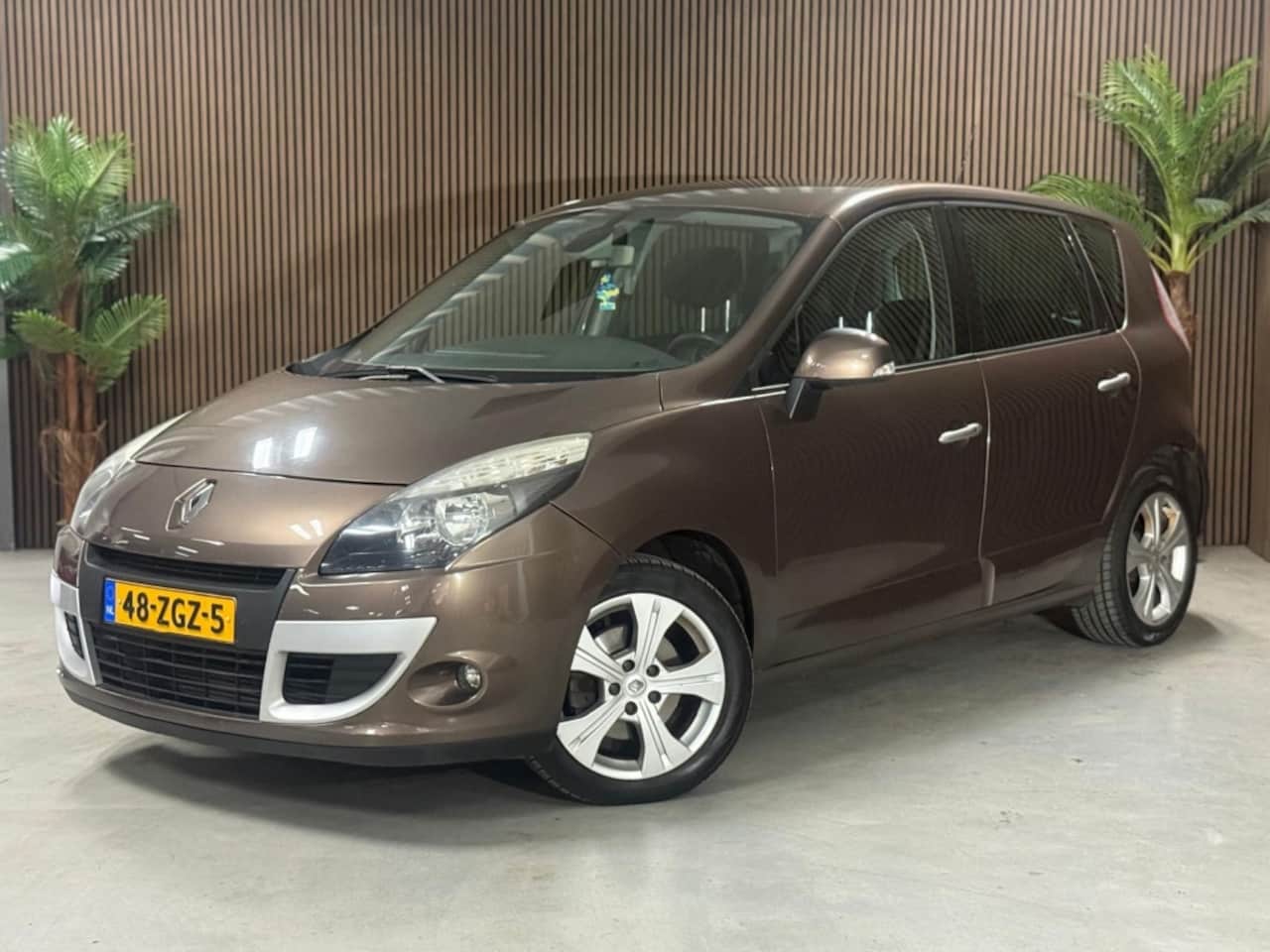 Renault Scénic - 1.4 TCE Privilege 1.4 TCE Privilege - AutoWereld.nl