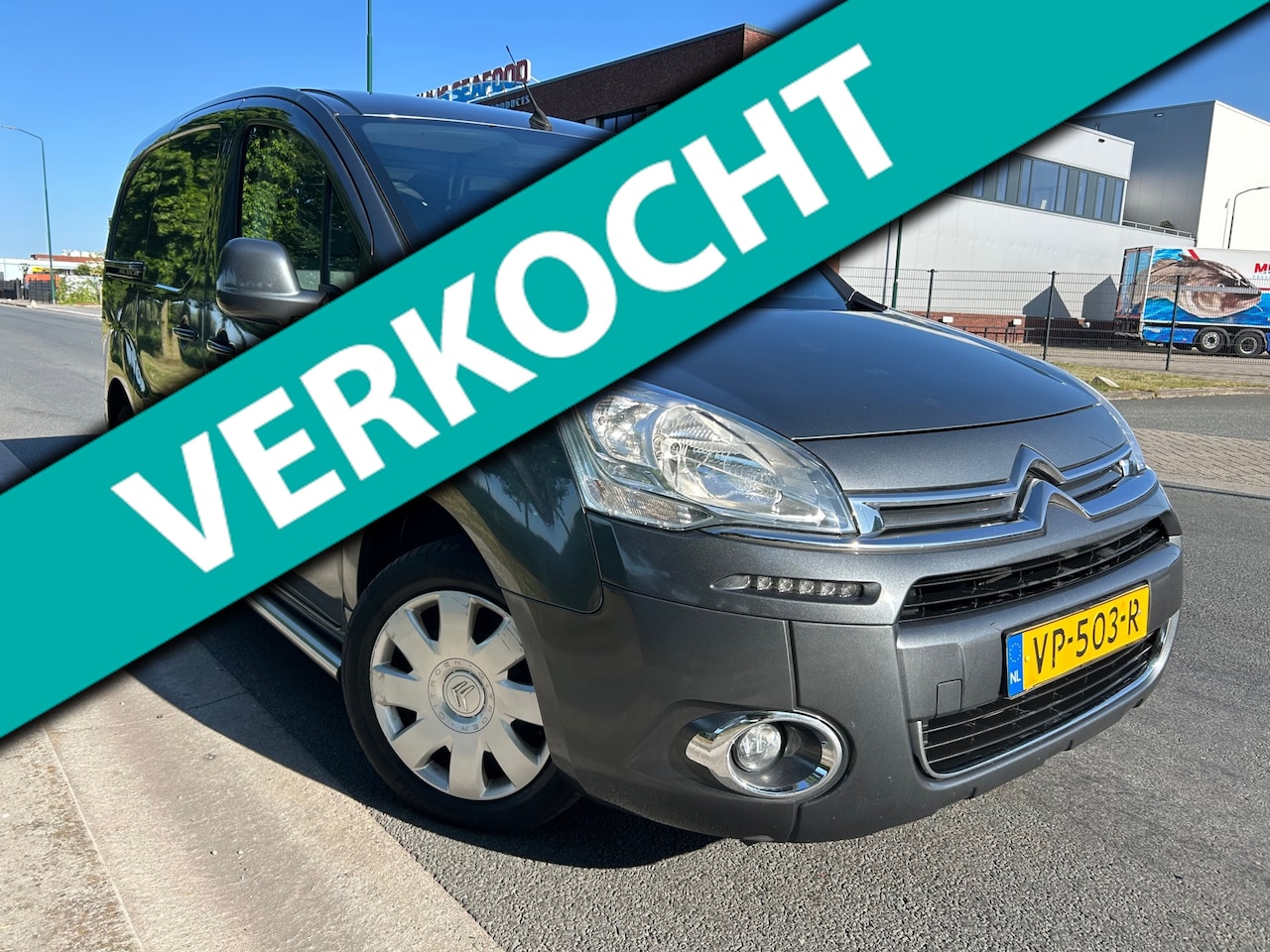 Citroën Berlingo - 1.6 HDI BJ 2015 AIRCO,NAVI,APK NIEUW,SIDEBARS,ORG NL ,BTW !!! - AutoWereld.nl