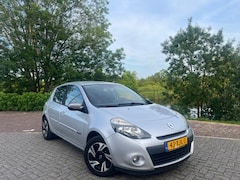 Renault Clio - 1.5 dCi Night & Day Navigatie|Clima