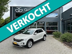 Volkswagen T-Roc - 1.5 TSI Style camera- stoel en stuurverwarming 4475 km