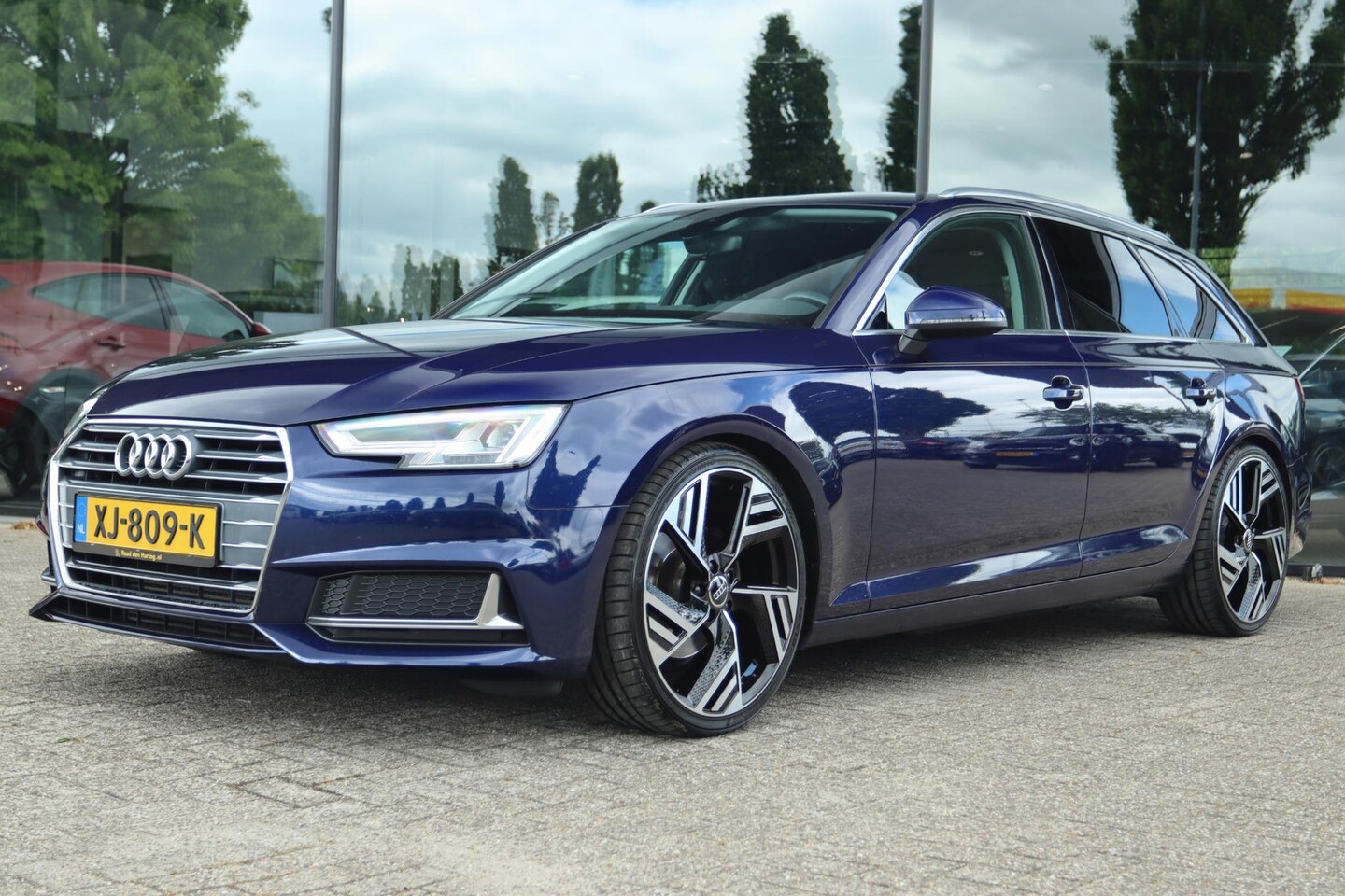 Audi A4 Avant - 35 TFSI SPORT LEASE ED. AUT. | TREKHAAK | LED | CRUISE | NAVI | CLIMATE | 20 INCH - AutoWereld.nl