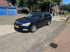Skoda Octavia Combi - 1.2 TSI Ambition Business Climate Black Magic