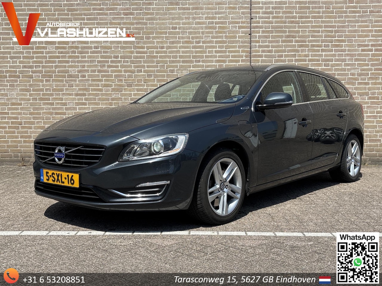 Volvo V60 - 2.4 D6 AWD Plug-In Hybrid Summum | Leder | Climate | Cruise | Navi | PDC | Stoelverwarming - AutoWereld.nl