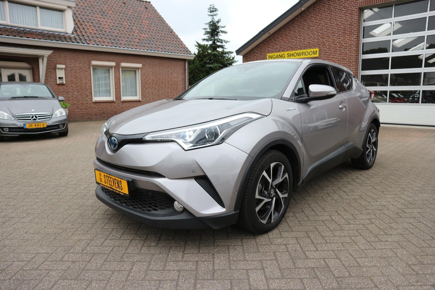Toyota C-HR - 1.8 Hybrid Active 1.8 Hybrid Active - AutoWereld.nl