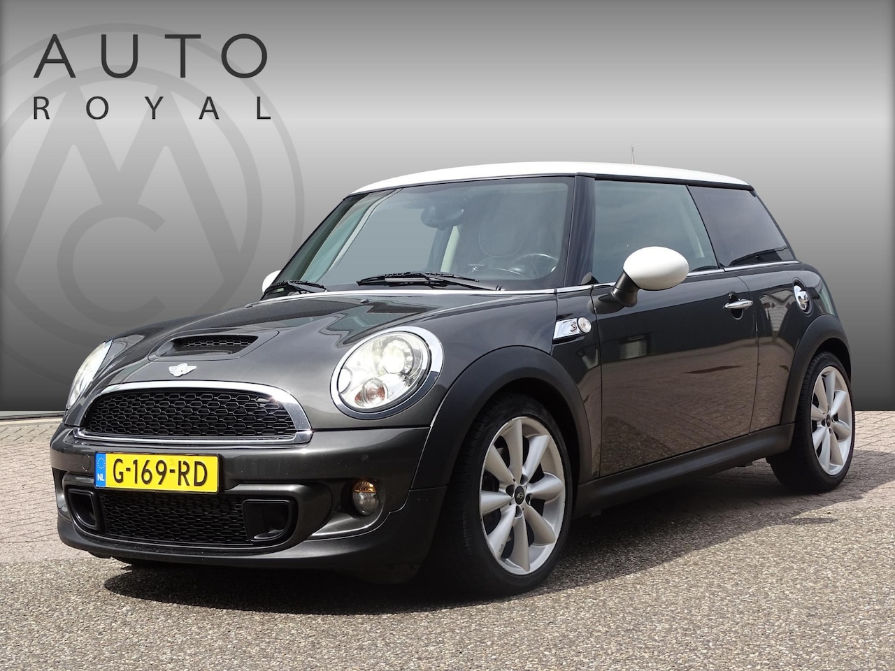 MINI Cooper S - Mini 1.6 Chili AUTOMAAT|BI-XENON KOPLAMPEN|AIRCO ECC|LEDER|CRUISE CONTROL|NAVIGATIE|PARKEE - AutoWereld.nl
