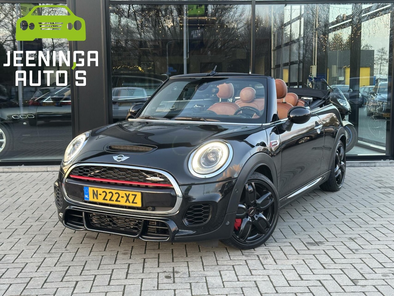 MINI Cabrio - 2.0 John Cooper Works Chili | Leder sport | Navi | - AutoWereld.nl