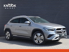 Mercedes-Benz GLA-Klasse - 180 Luxury Line | 360 Camera | Trekhaak | Sfeer |