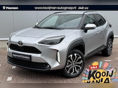 Toyota Yaris Cross - 1.5 Hybrid 115 First Edition Navigatie, Achteruitrijcamera, Smart Key, Privacy glass, LMV,