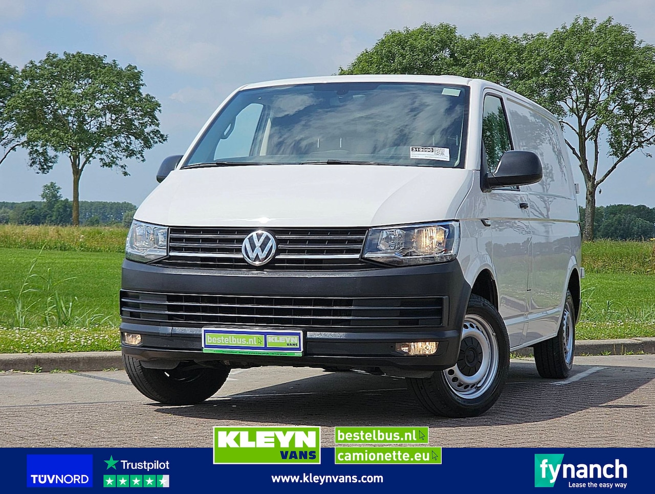 Volkswagen Transporter - 2.0 TDI L1H1 Navi Euro6 NAP! - AutoWereld.nl