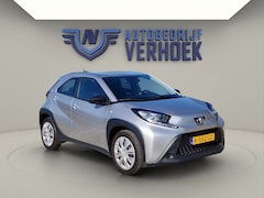 Toyota Aygo X - 1.0 VVT-i MT Play NL Auto - Carplay - BTW Auto