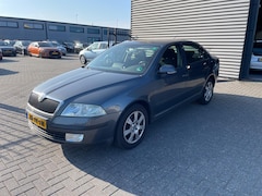 Skoda Octavia - 1.6 Ambiente