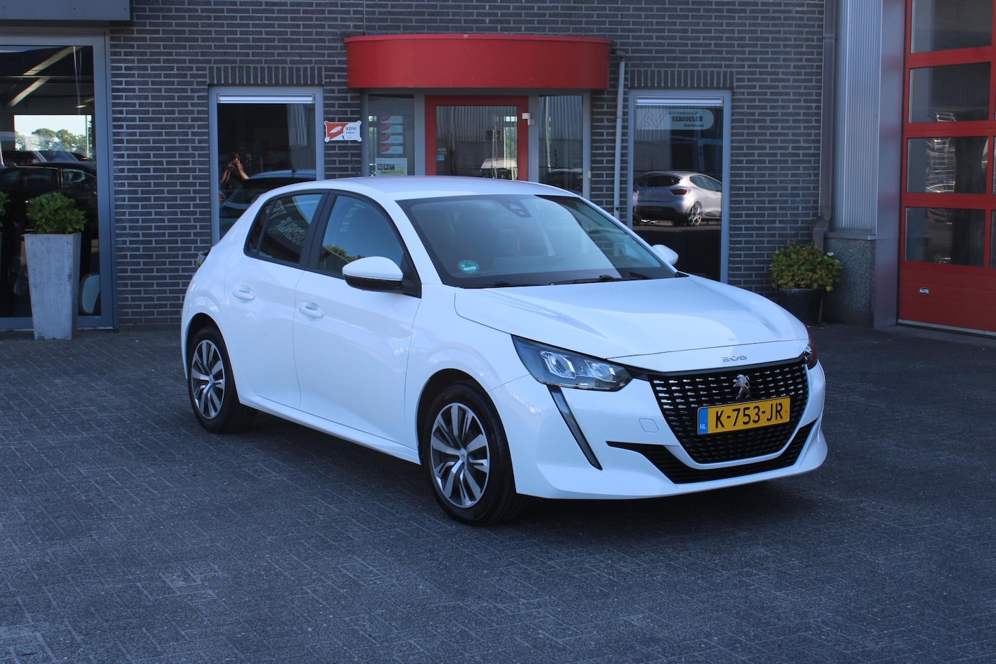 Peugeot 208 - 1.2 PureTech Active 100pk/Led/Navi/Pdc - AutoWereld.nl