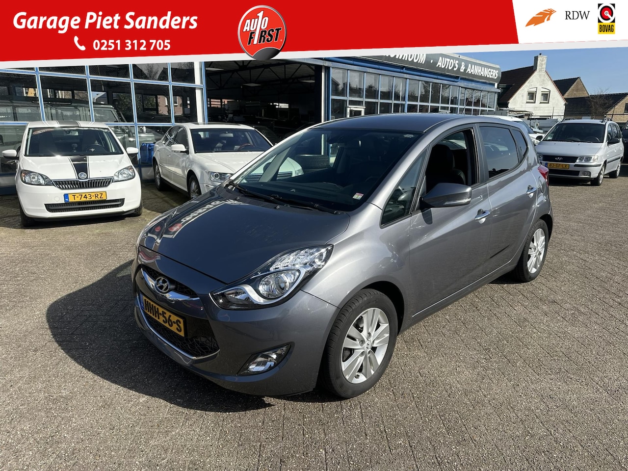 Hyundai ix20 - 1.6i i-Catcher Automaat I Leer I Cruise I Trekhaak I Camera I Stoelverw. - AutoWereld.nl