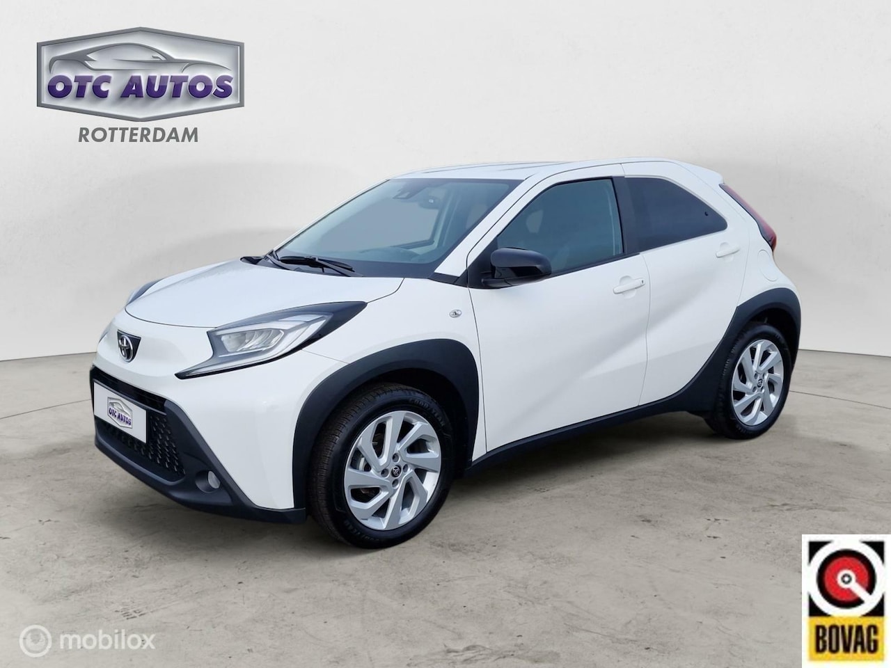 Toyota Aygo X - Active 1.0 VVT-i S-CVT Play stoelverwarming achteruitrijcamera - AutoWereld.nl