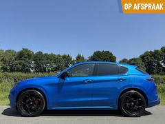 Alfa Romeo Stelvio - 2.0 T Q4 Veloce My24 Blu Misano 21inch