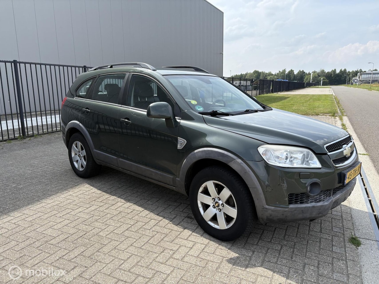 Chevrolet Captiva - 2.4i Class 7 persoons 4WD - AutoWereld.nl
