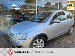 Opel Corsa - 1.2-16V Silverline, zeer weinig km, airco