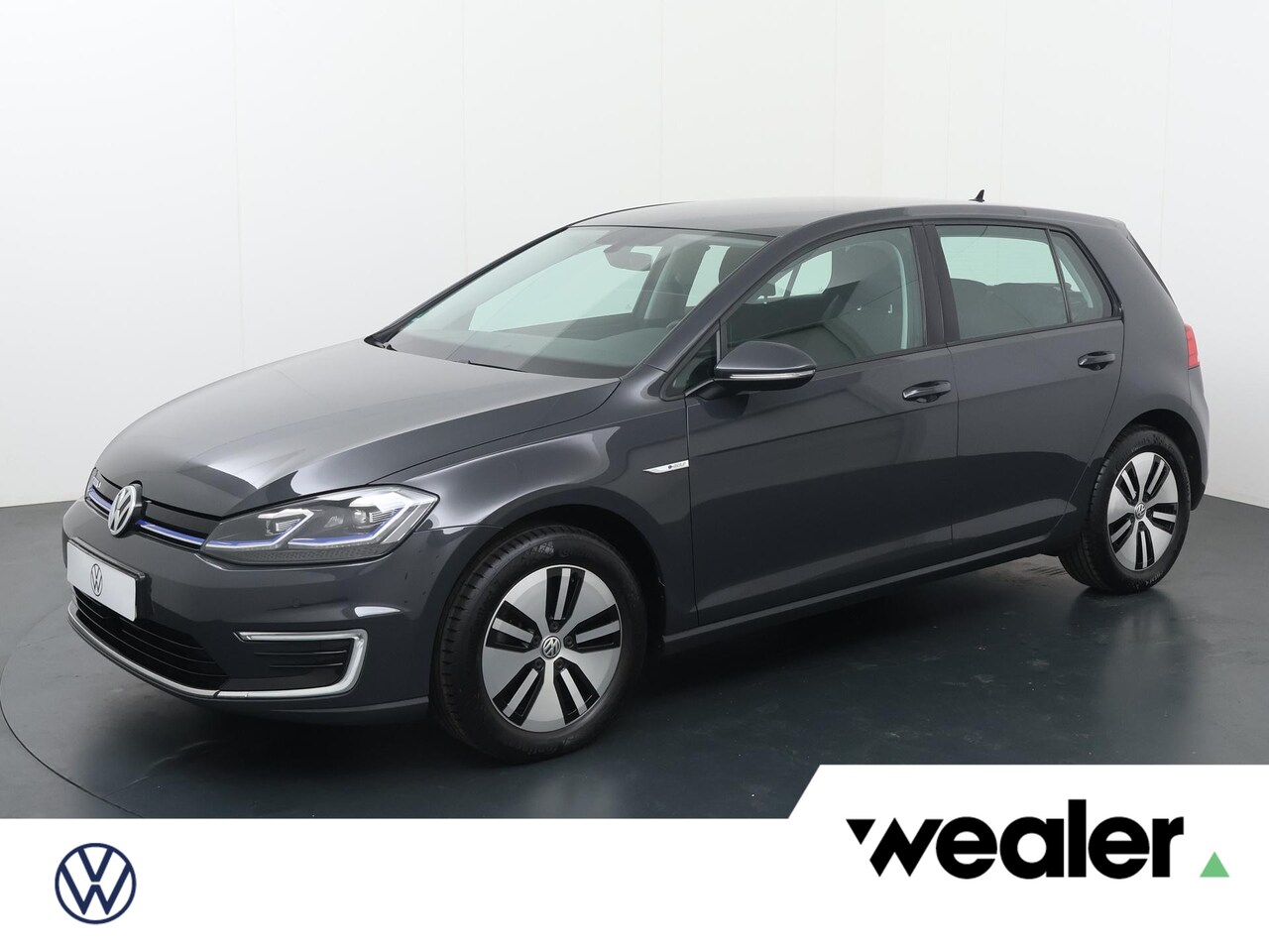Volkswagen e-Golf - E-DITION | 136 PK | Adaptive Cruisecontrol | Multifunctioneel stuurwiel | Parkeersensoren - AutoWereld.nl